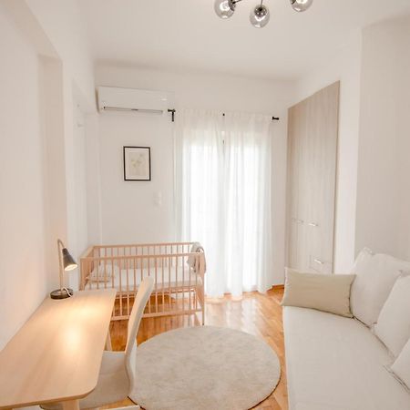 In The Shadow Of Acropolis - Spacious & Lovely Apt Ateny Zewnętrze zdjęcie
