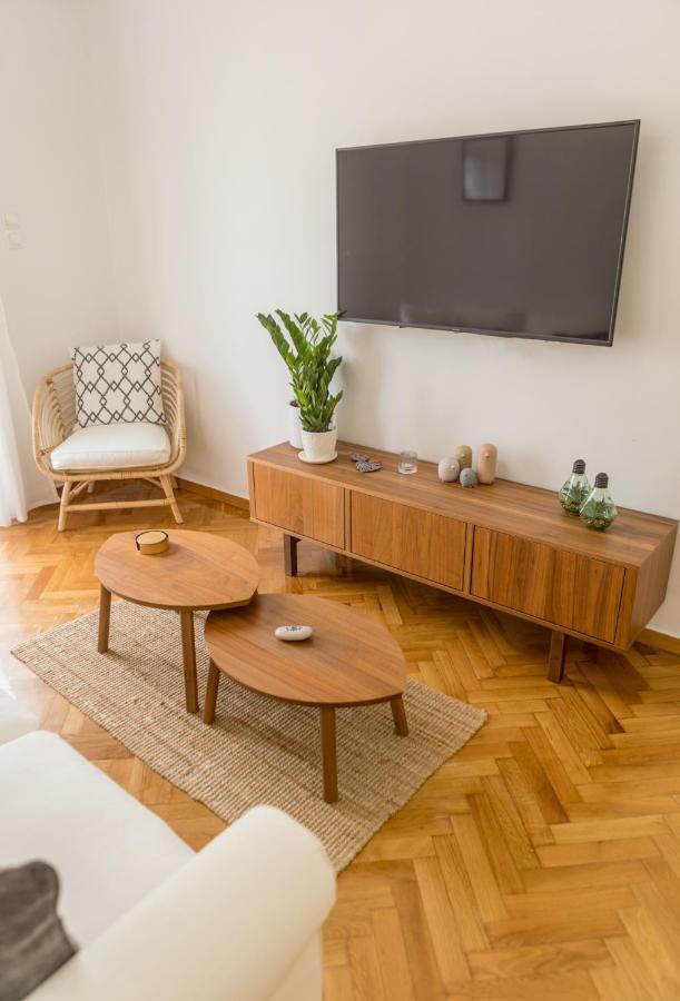 In The Shadow Of Acropolis - Spacious & Lovely Apt Ateny Zewnętrze zdjęcie