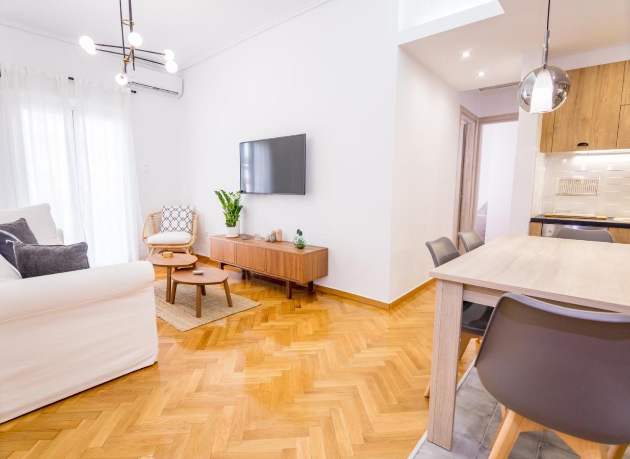 In The Shadow Of Acropolis - Spacious & Lovely Apt Ateny Zewnętrze zdjęcie